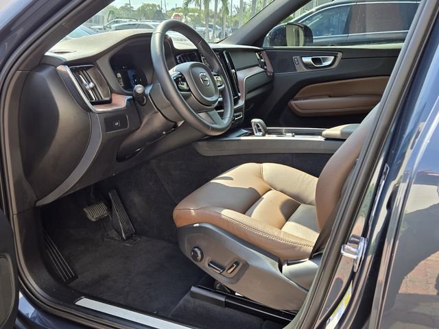 Certified 2024 Volvo XC60 B5 Plus image 14