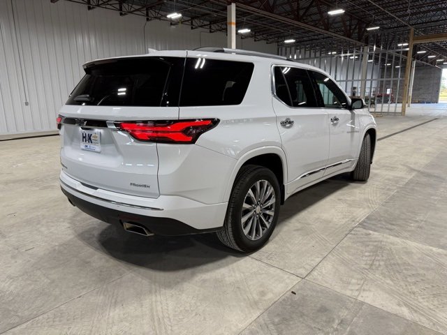 Used 2023 Chevrolet Traverse Premier image 6