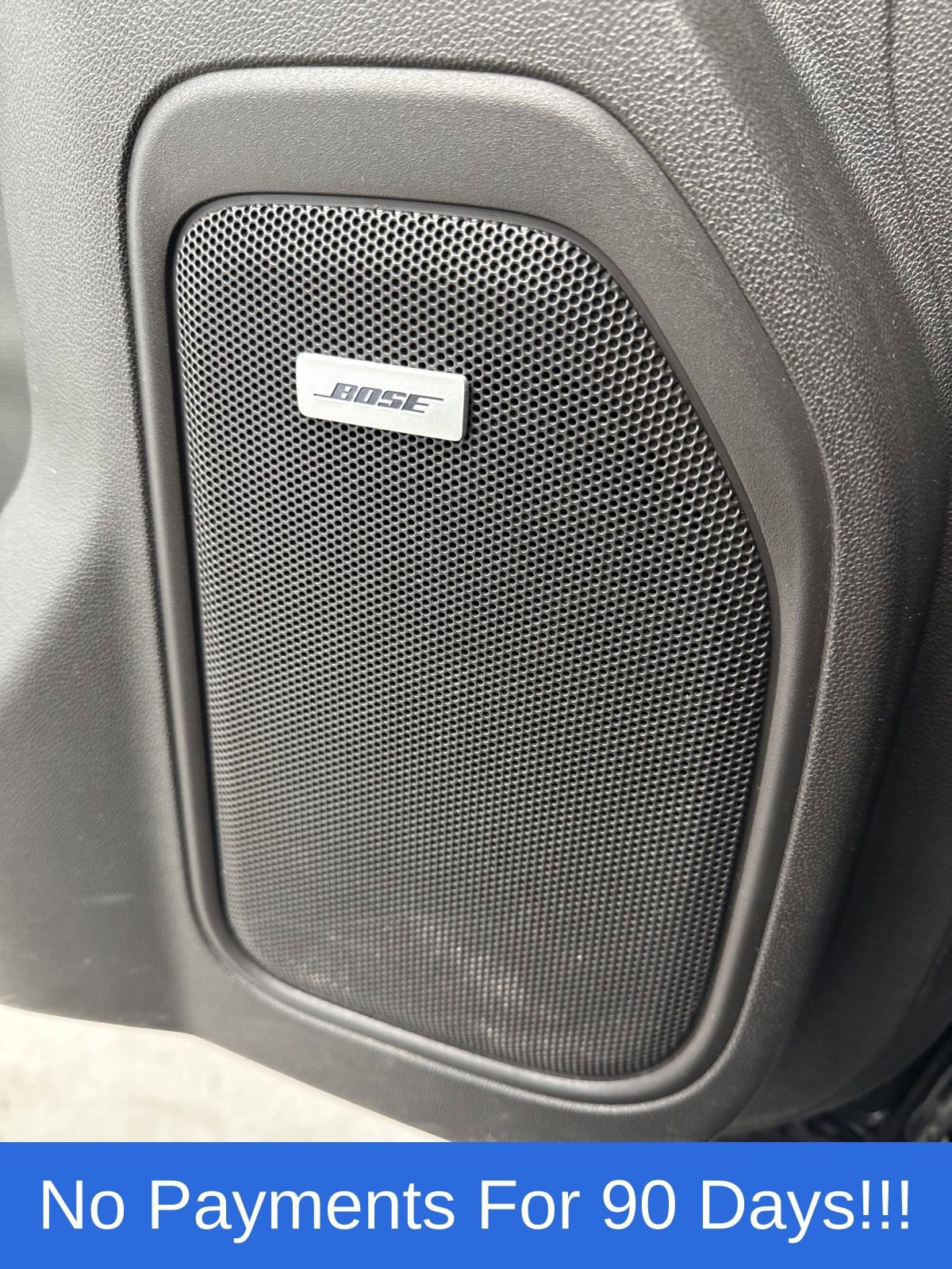 Used 2020 GMC Sierra 1500 Elevation w/ Elevation Value Package image 17