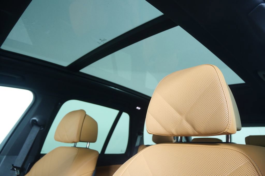 Certified 2025 BMW X5 xDrive40i image 12