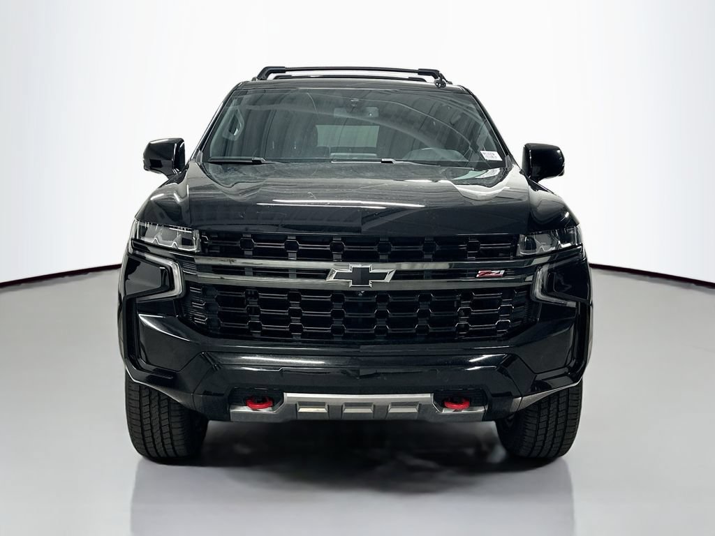 Used 2022 Chevrolet Suburban Z71 w/ Luxury Package AWD/4WD image 6