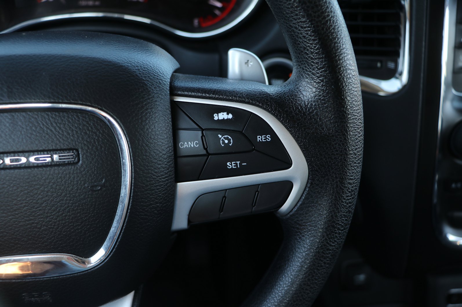 Used 2015 Dodge Durango SXT RWD image 19