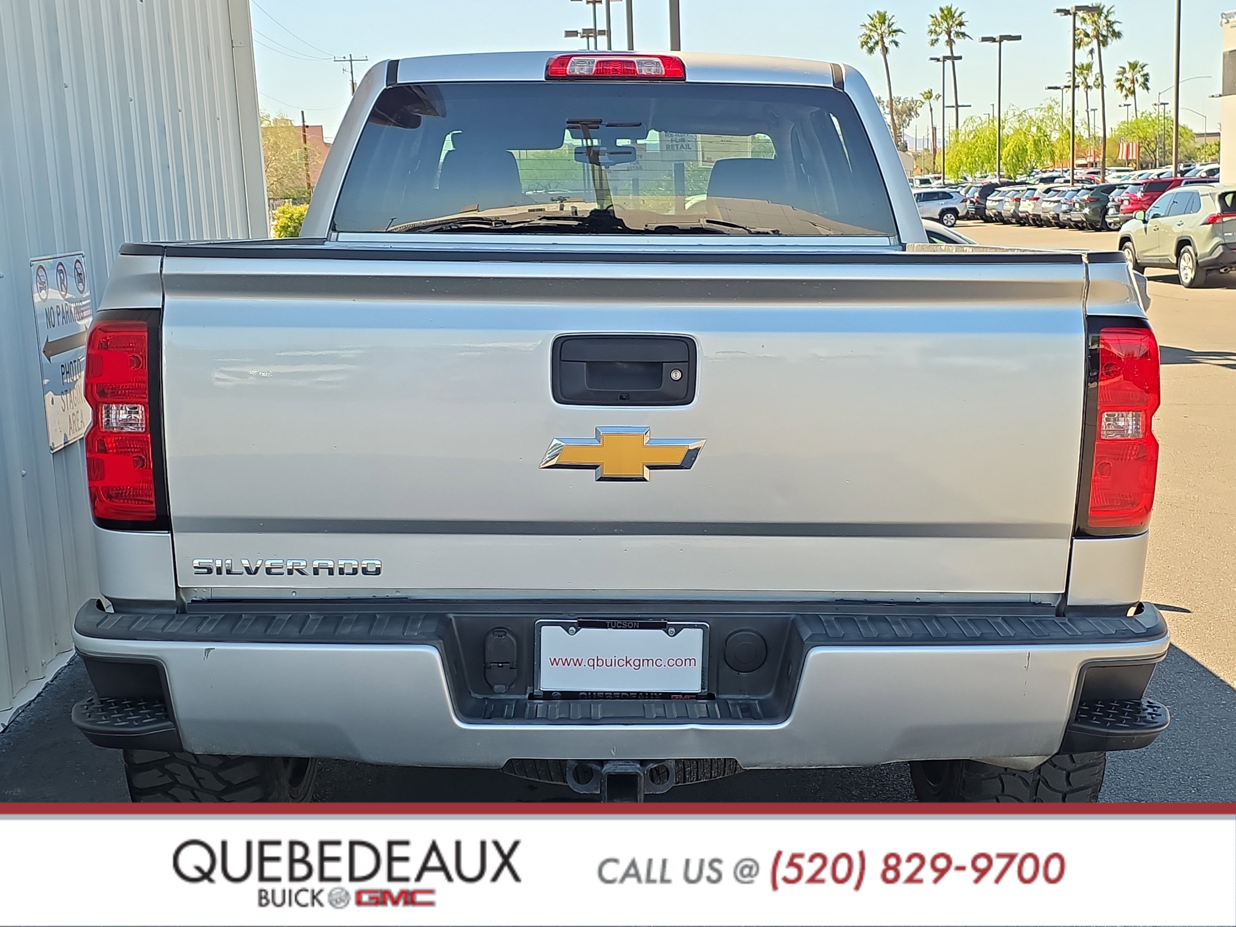 Used 2018 Chevrolet Silverado 1500 Custom w/ Custom Value Package RWD image 6