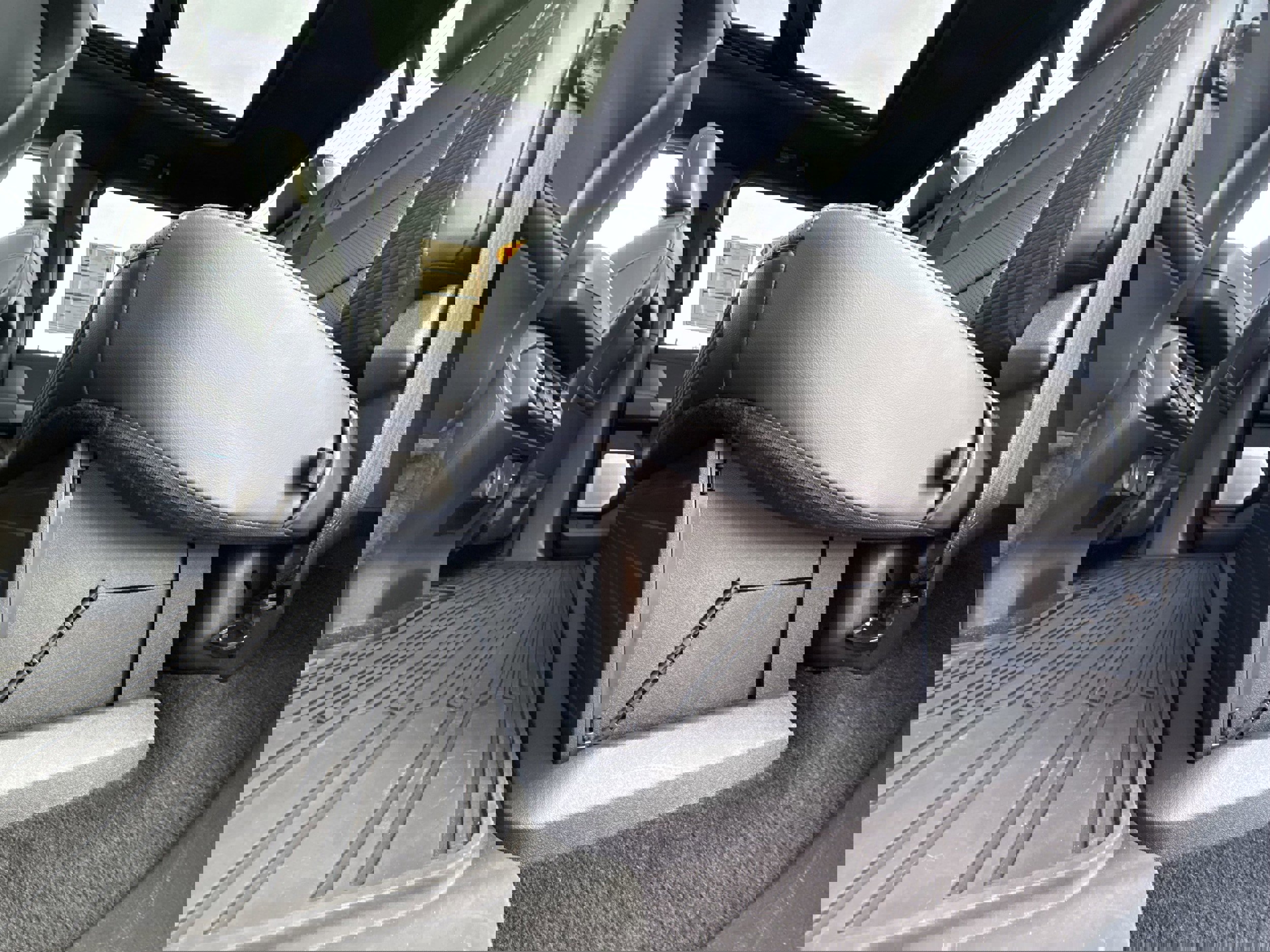 Certified 2022 Ford F150 Raptor w/ Equipment Group 801A High image 42