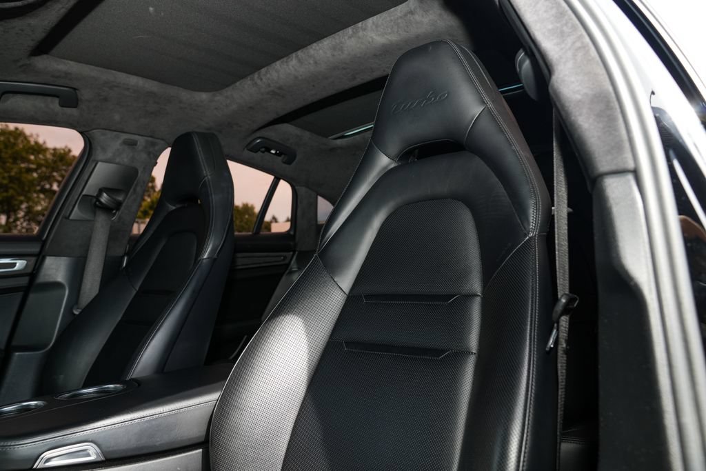 Certified 2018 Porsche Panamera Turbo AWD/4WD image 21