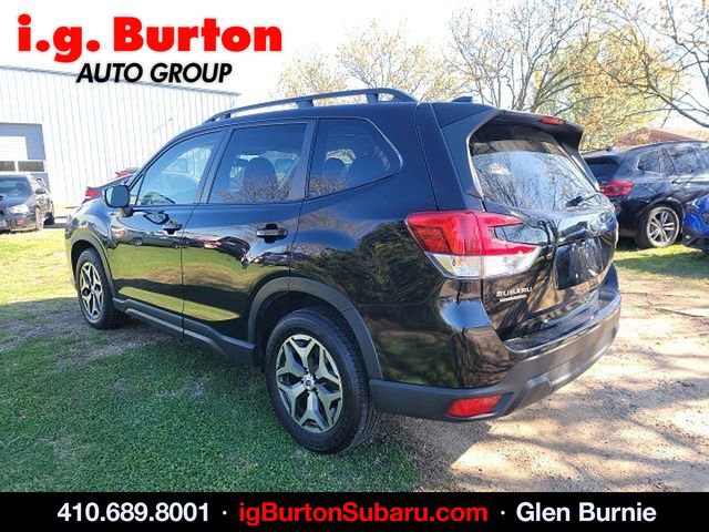 Used 2022 Subaru Forester Premium image 4