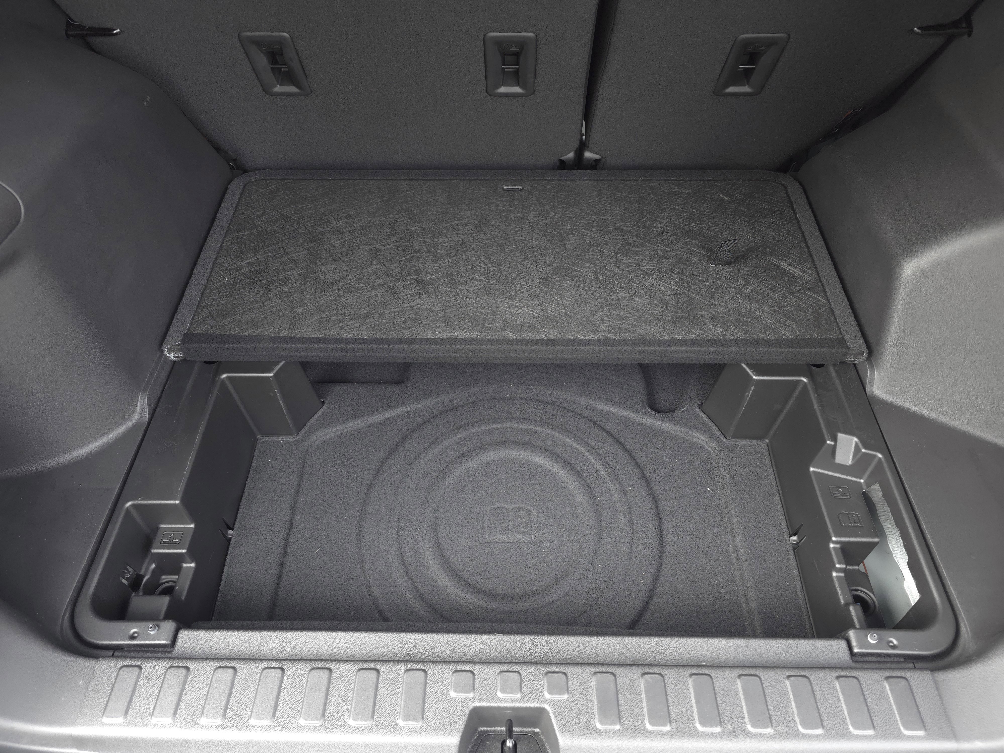 Used 2024 Chevrolet Equinox LS w/ LS Convenience Package image 28