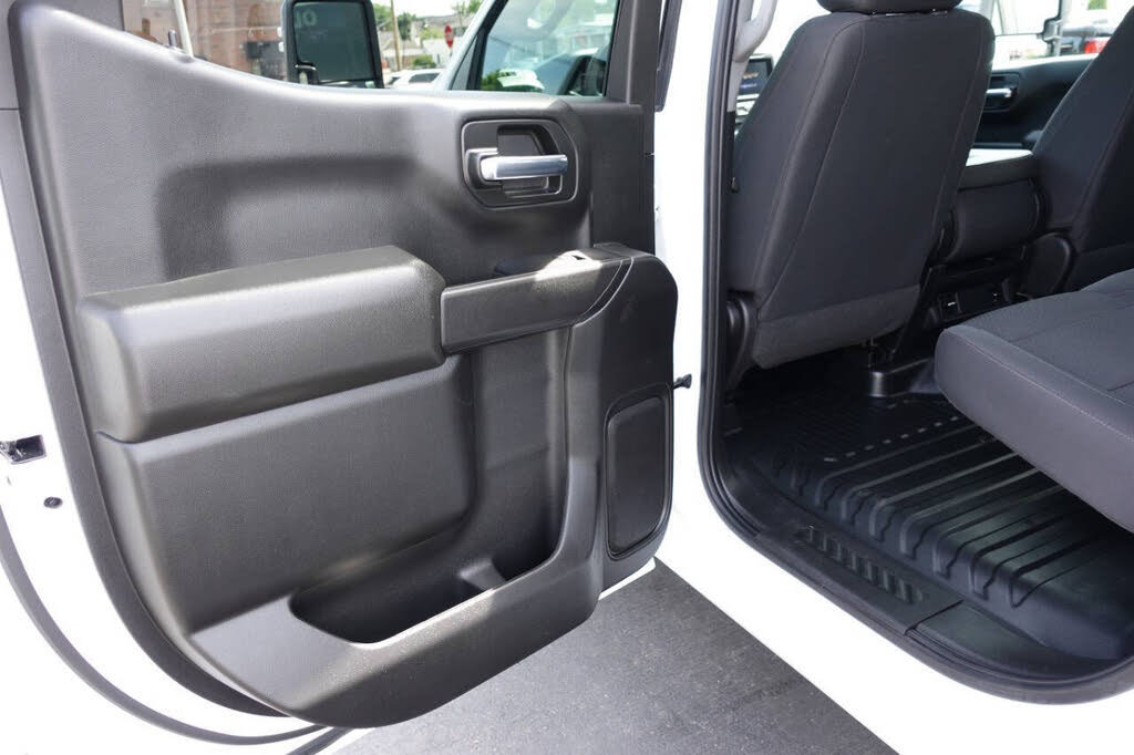 Used 2024 Chevrolet Silverado 1500 W/T w/ WT Value Package AWD/4WD image 19