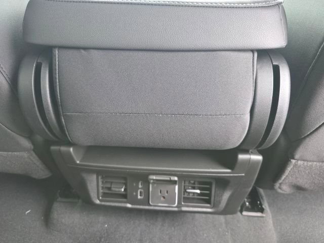 New 2026 GMC Sierra 1500 SLE image 23