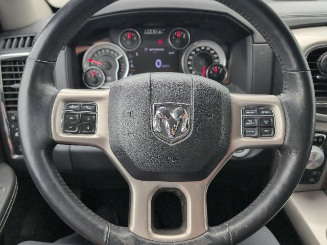 Used 2016 RAM 1500 Laramie w/ Convenience Group AWD/4WD image 12