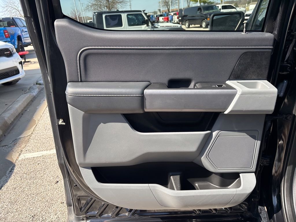 Used 2021 Ford F150 XLT w/ Equipment Group 302A High image 40