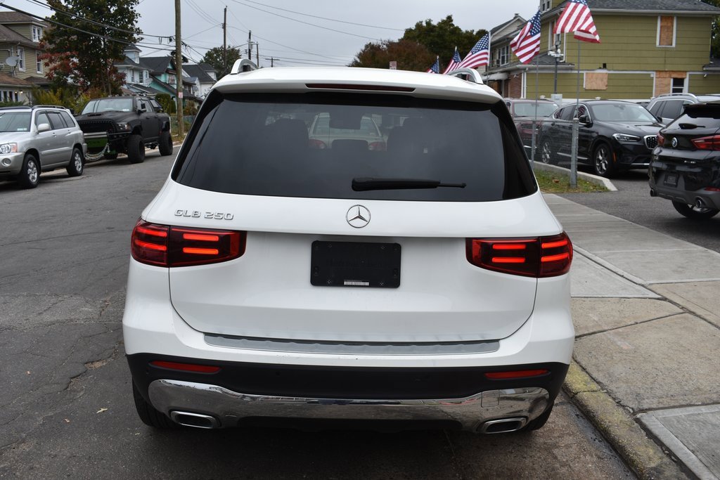 Used 2024 Mercedes-Benz GLB 250 image 6