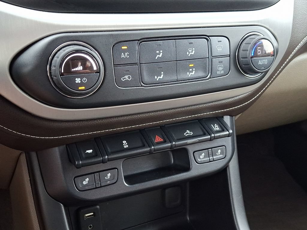 Used 2016 GMC Canyon SLT w/ Driver Alert Package AWD/4WD image 15