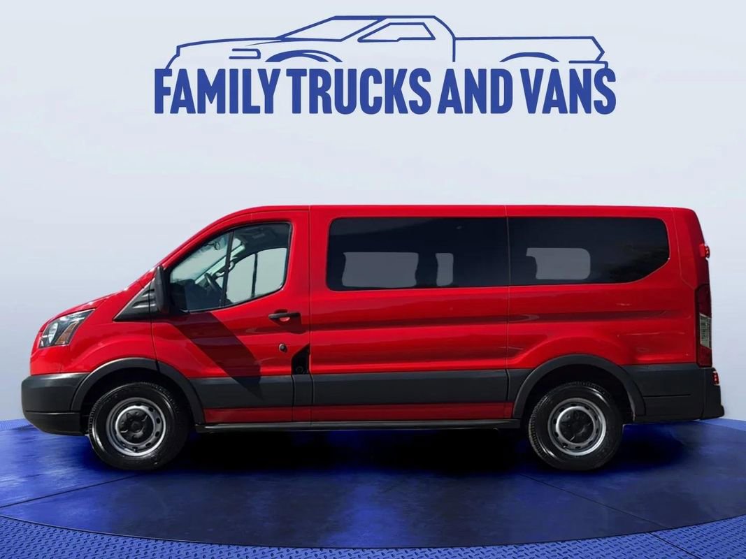 Used 2016 Ford Transit 150 XL image 2