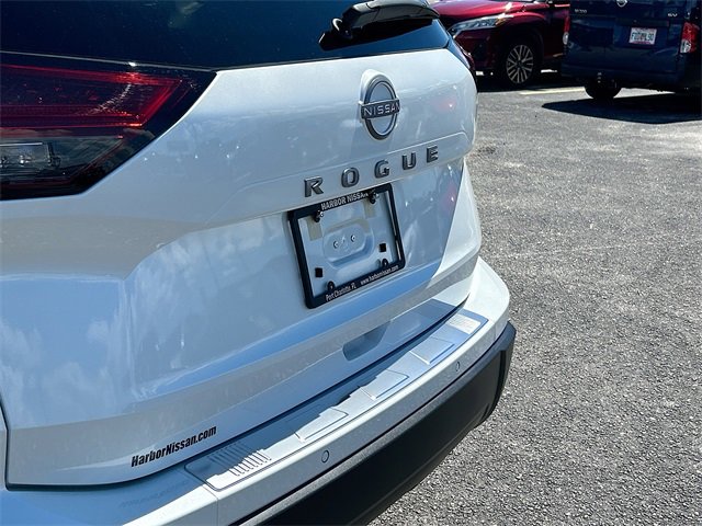 New 2026 Nissan Rogue SV image 20