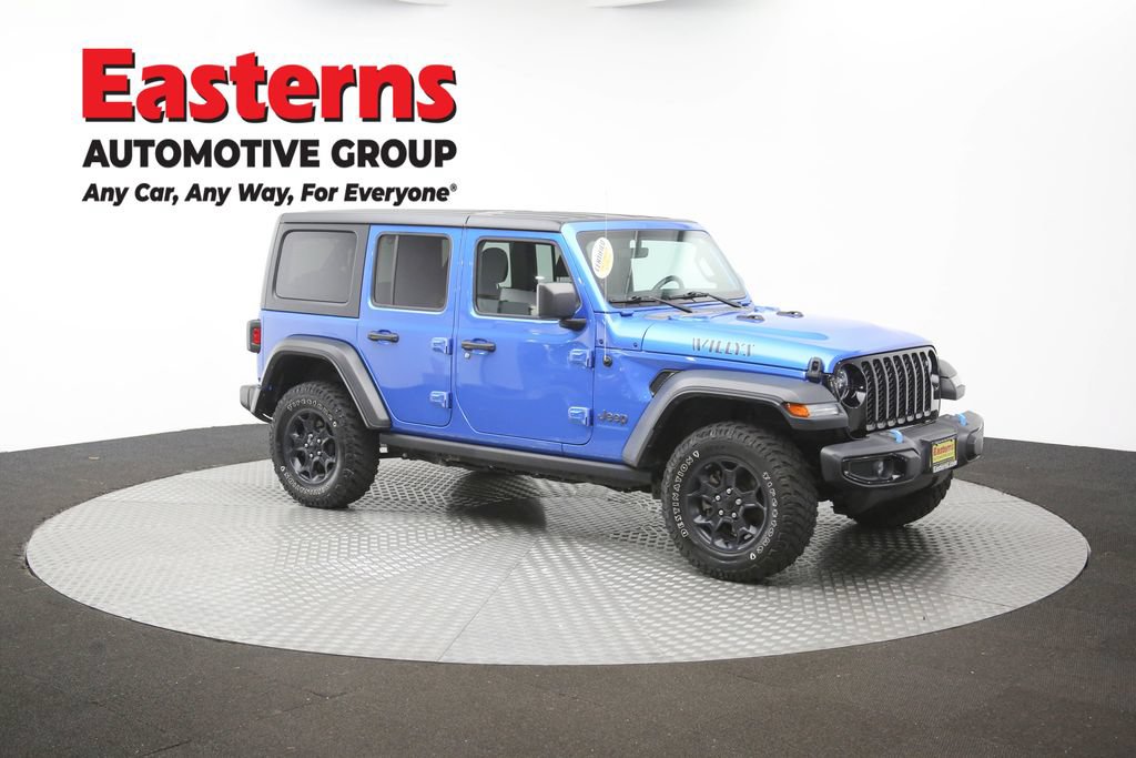 Used 2023 Jeep Wrangler Unlimited w/ Cold Weather Group AWD/4WD image 46
