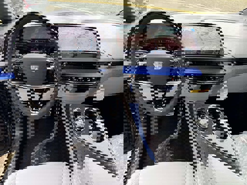 New 2026 Cadillac Optiq Sport 1 image 10