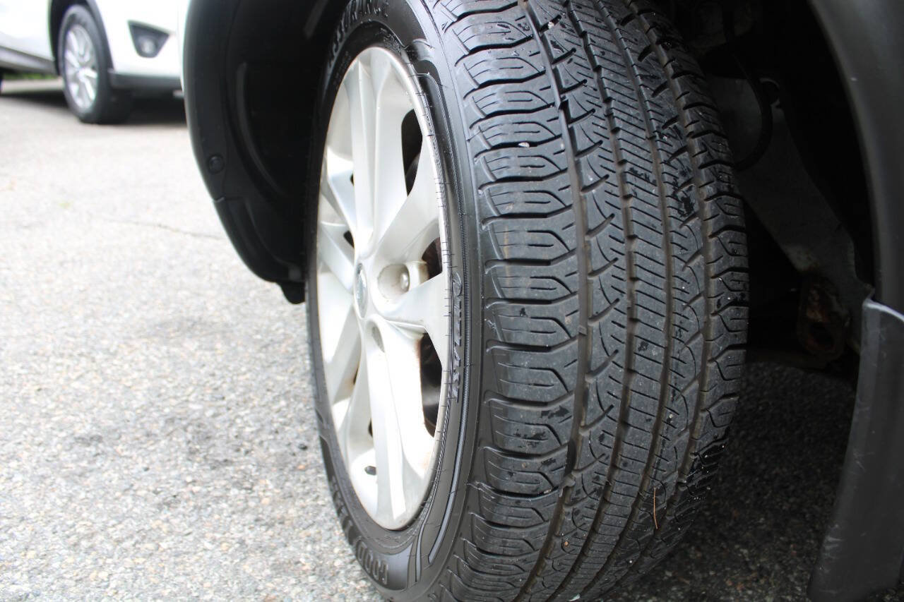 Used 2012 Nissan Juke SV AWD/4WD image 20
