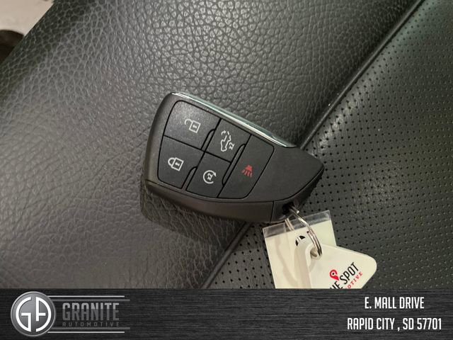 Used 2024 GMC Sierra 3500 Denali w/ Denali Reserve Package image 18