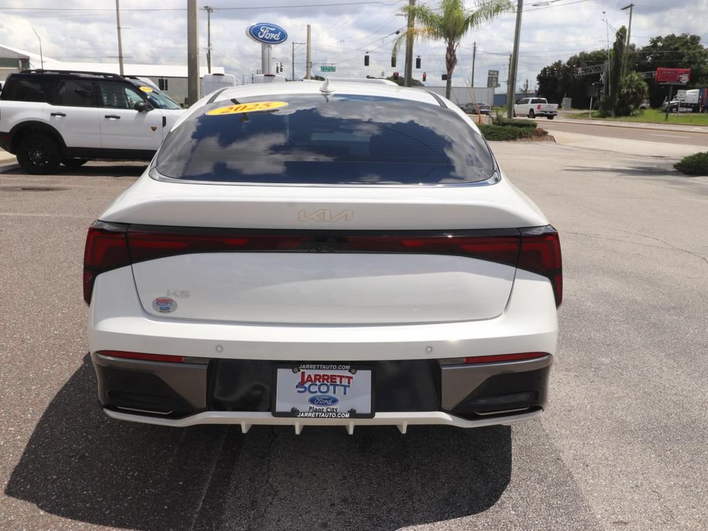 Used 2025 Kia K5 LXS FWD image 10