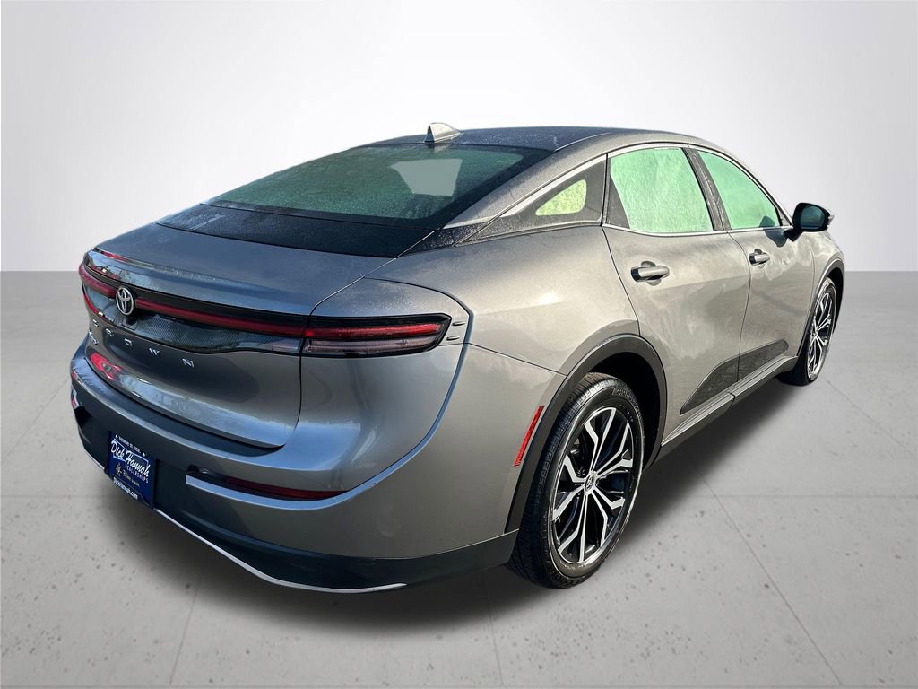 Used 2024 Toyota Crown XLE image 7