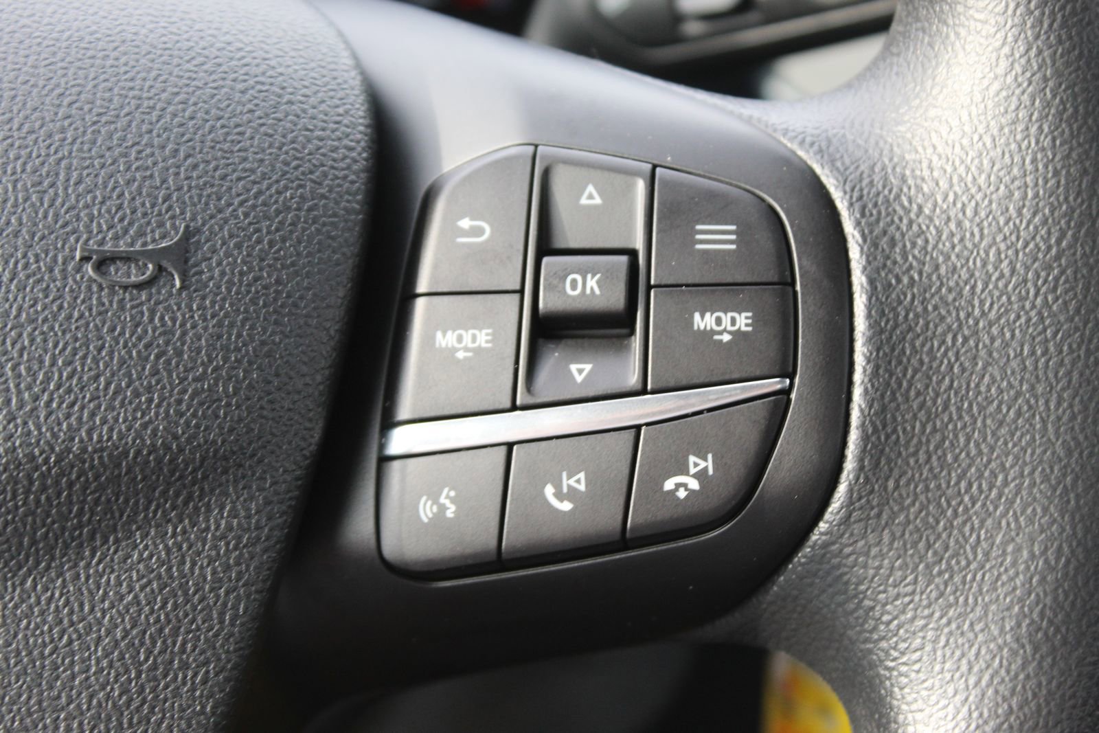 New 2025 Ford Maverick XL w/ 4K Tow Package image 21