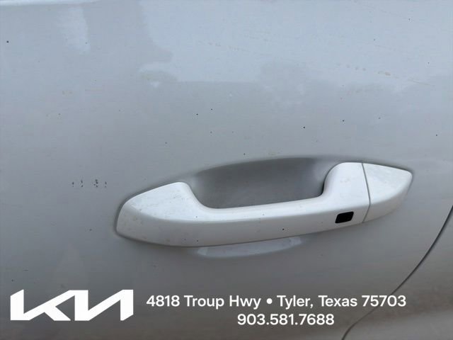Used 2024 Kia Seltos EX AWD/4WD image 6