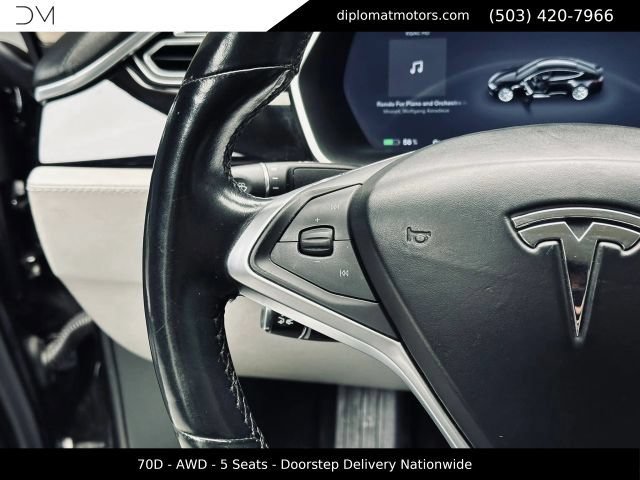 Used 2015 Tesla Model S 70D AWD/4WD image 29