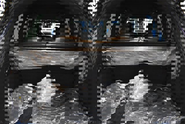 New 2026 Mercedes-Benz GLS 450 4MATIC image 18