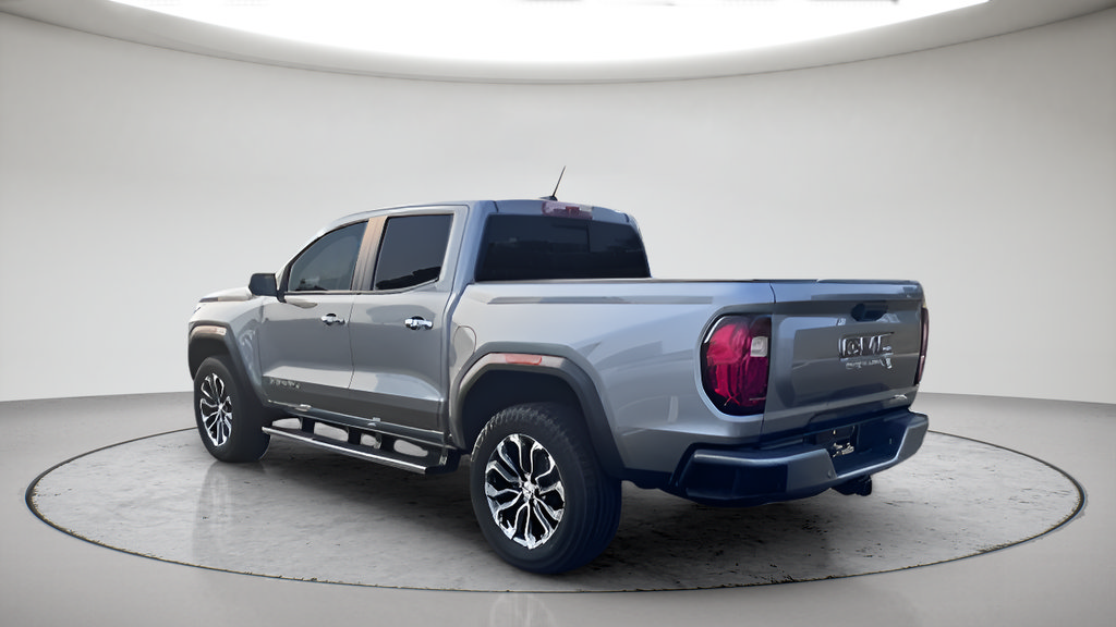 Used 2025 GMC Canyon Denali AWD/4WD image 6