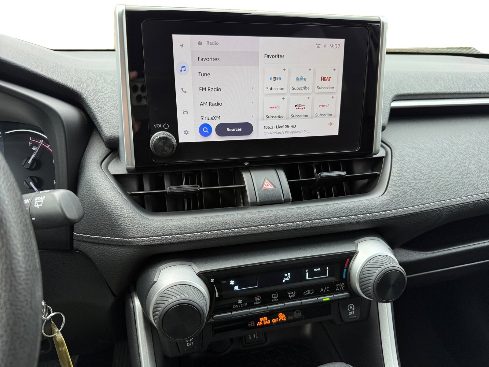 Used 2024 Toyota RAV4 LE image 12