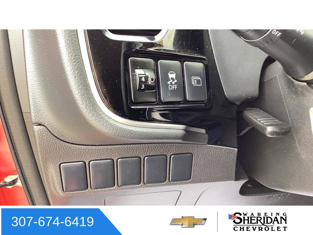 Used 2015 Mitsubishi Outlander GT AWD/4WD image 17