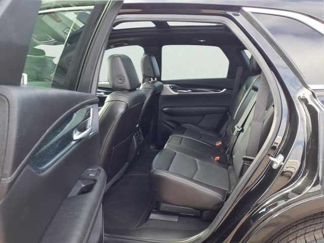 Used 2025 Cadillac XT5 Premium Luxury AWD/4WD image 11