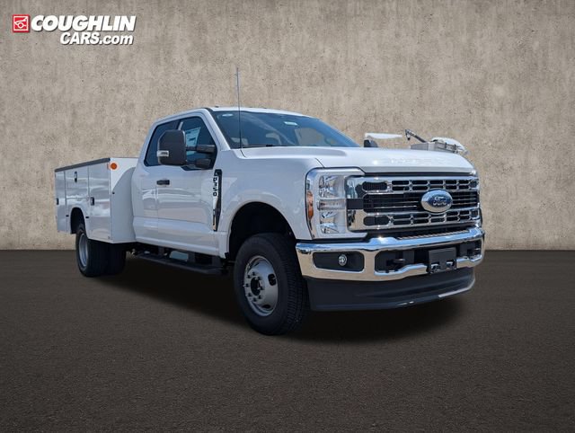New 2026 Ford F350 XL w/ XL Chrome Package AWD/4WD image 1