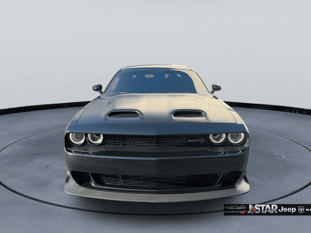 Used 2021 Dodge Challenger SRT Hellcat Redeye RWD image 2