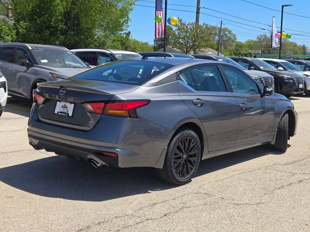 New 2026 Nissan Altima 2.5 SV w/ SV Special Edition Package FWD image 10