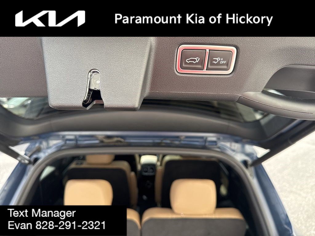 Used 2025 Kia Sorento SX Prestige image 11