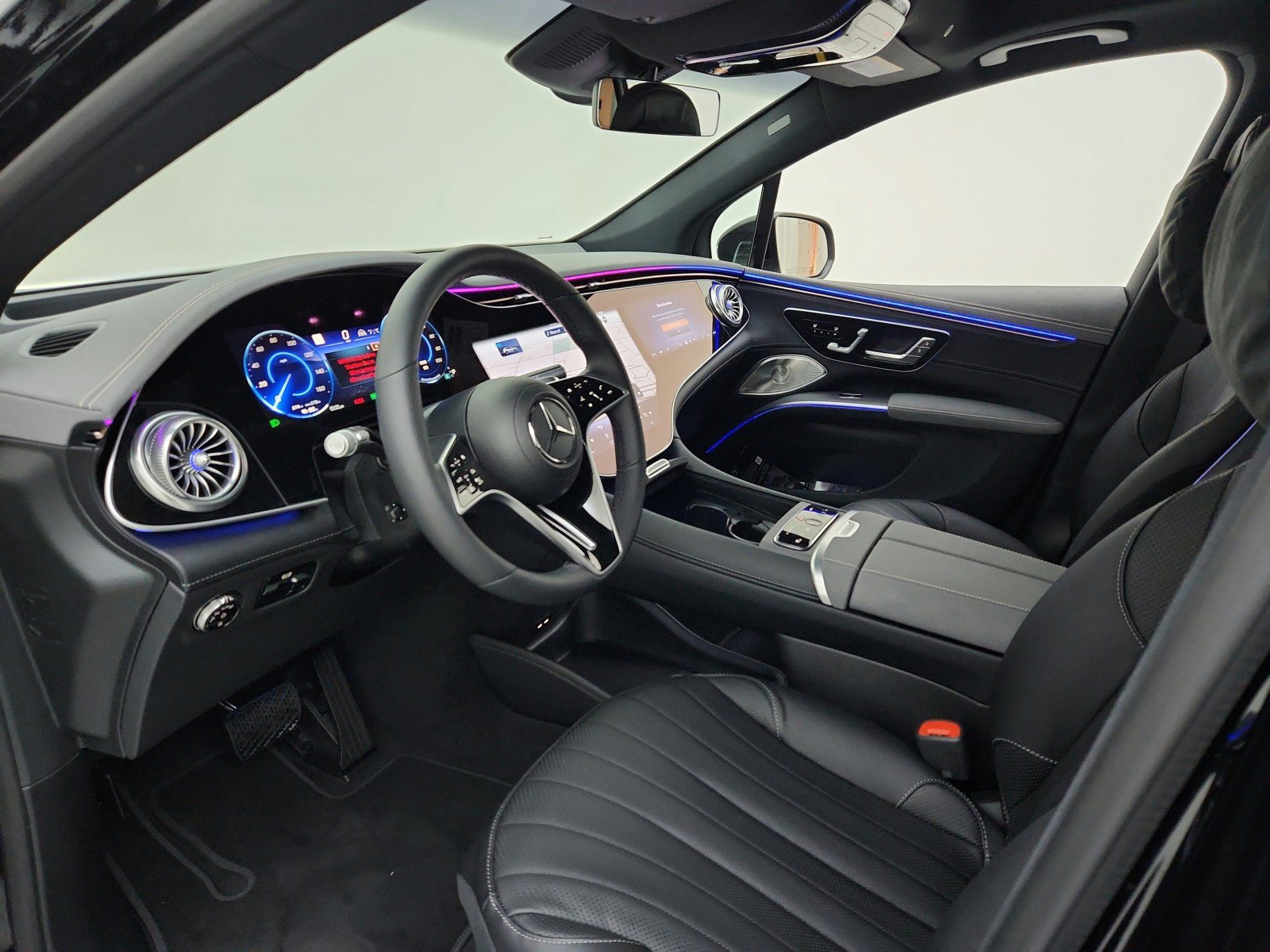 New 2027 Mercedes-Benz EQS 400 4MATIC SUV image 7