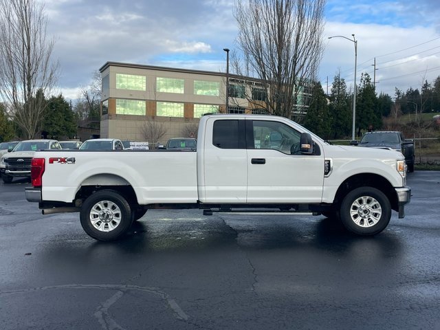Used 2022 Ford F250 XLT w/ XLT Value Package image 2