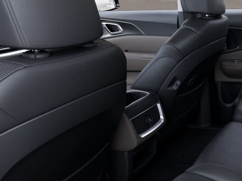 Used 2025 Kia Carnival image 26