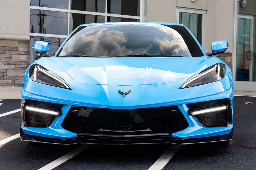Used 2021 Chevrolet Corvette Stingray Preferred Cpe w/ Z51 Performance Package RWD image 4