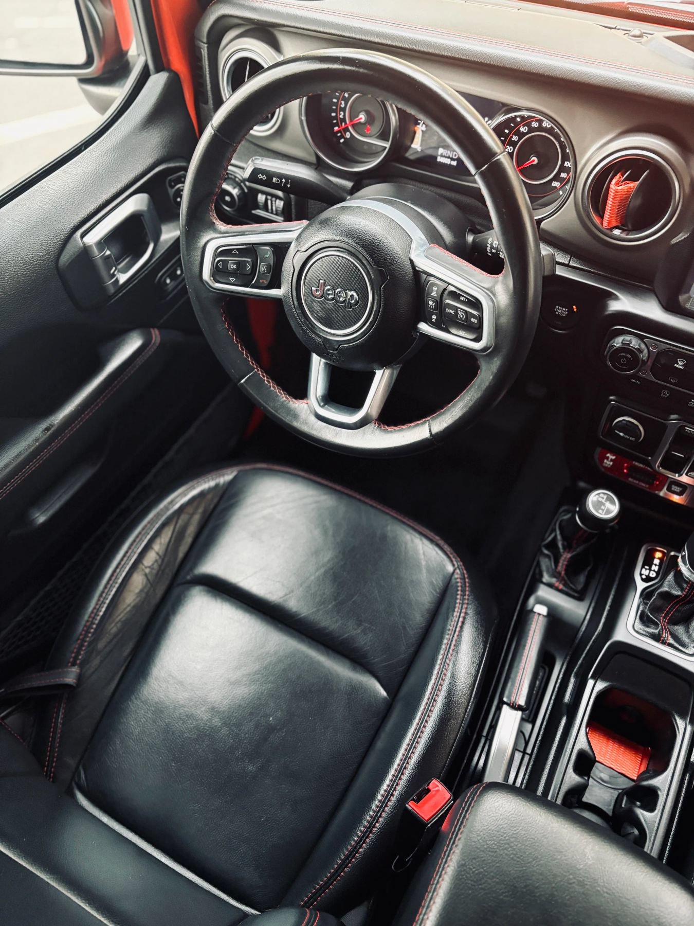Used 2019 Jeep Wrangler Unlimited Rubicon AWD/4WD image 6