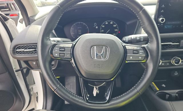 Used 2025 Honda HR-V EX-L image 8
