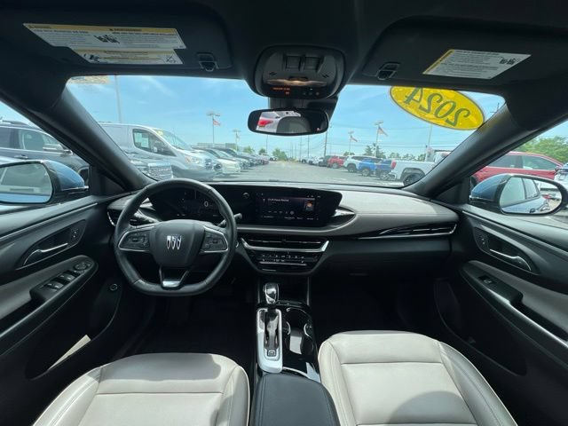 Used 2024 Buick Envista Avenir FWD image 20