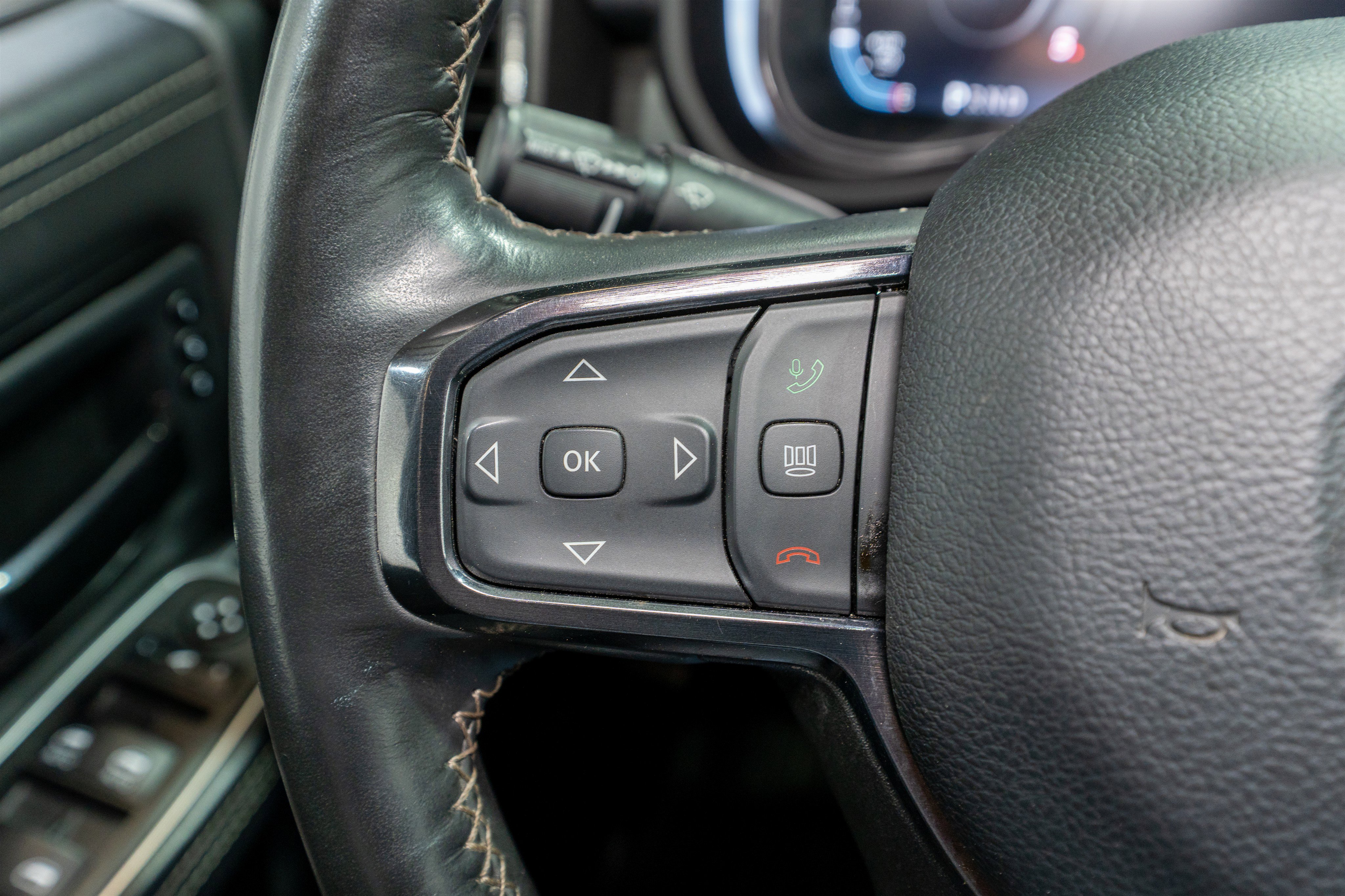 Used 2024 RAM 3500 Limited image 33