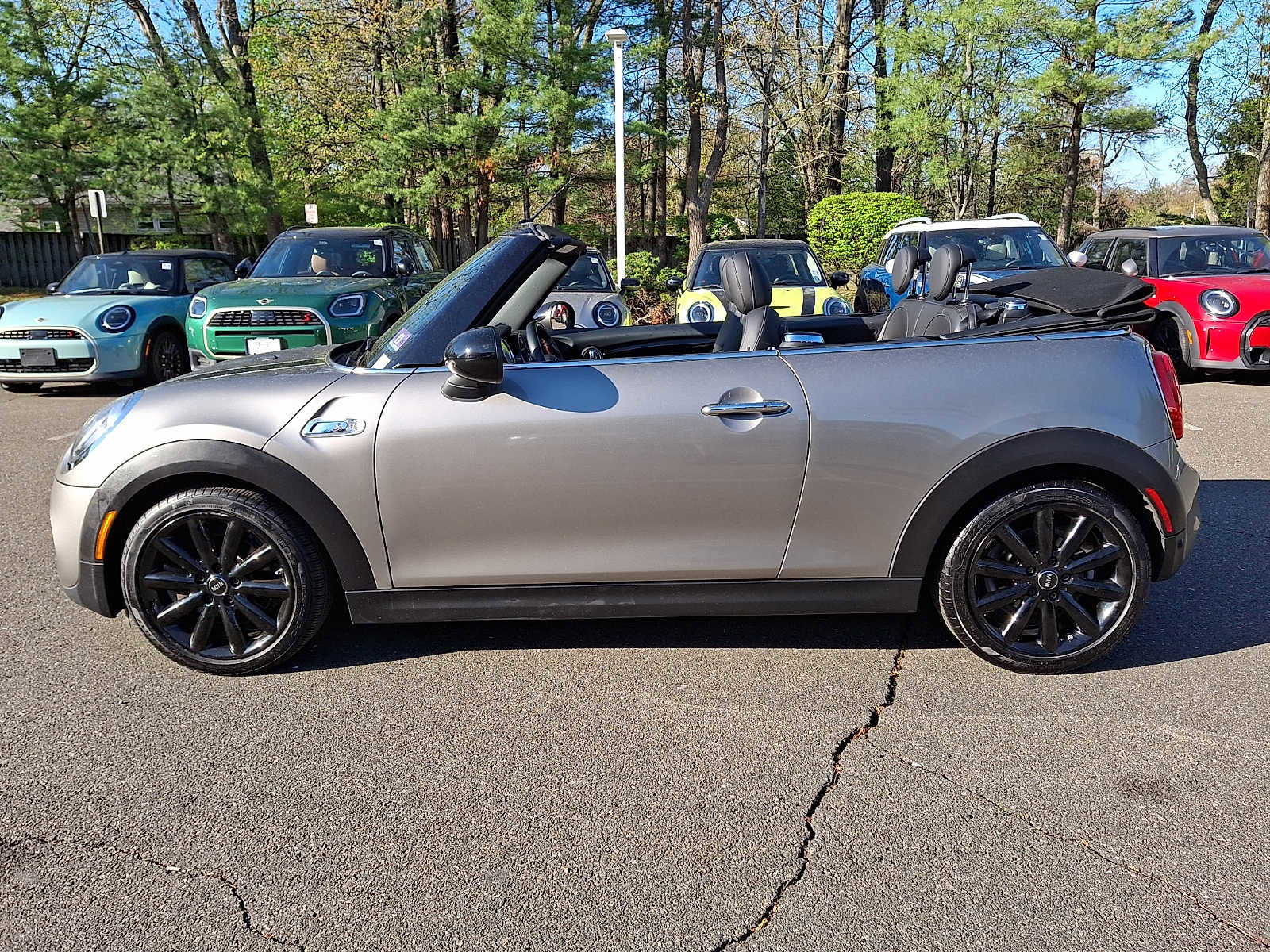 Used 2019 MINI Cooper S w/ Signature Upholstery Package image 6