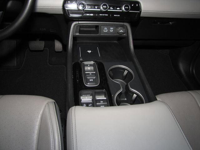Certified 2023 Honda Pilot Elite image 16