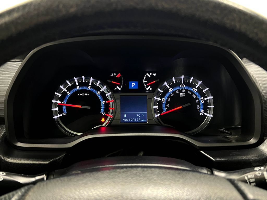 Used 2016 Toyota 4Runner Limited AWD/4WD image 24