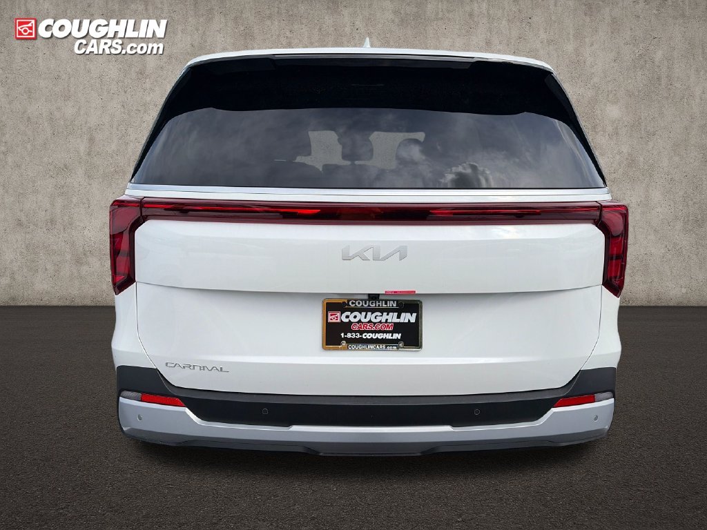 New 2027 Kia Carnival FWD image 6