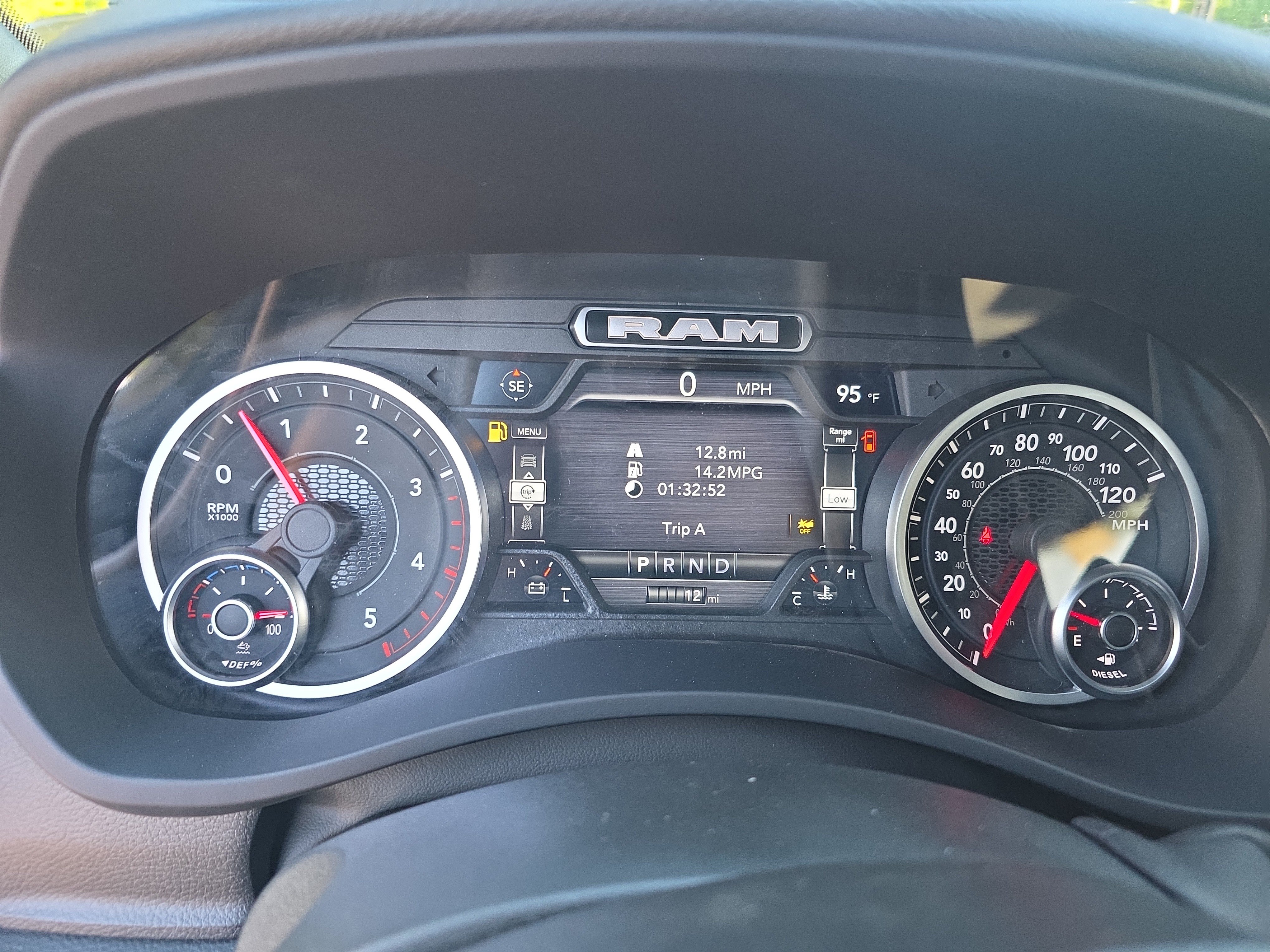 New 2026 RAM 5500 4x4 Crew Cab image 8